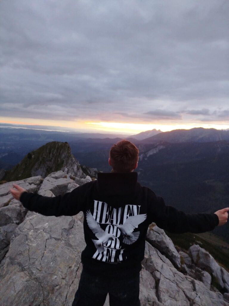 d93f0476 7536 429b 93bd 0338bcaadf8e d93f0476 7536 429b 93bd 0338bcaadf8e